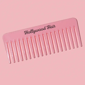 Un peine ancho para peinar todo tipo de cabello.